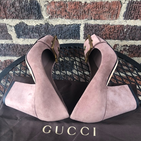 Gucci Shoes - Firm price -💯 Authentic Gucci Heels